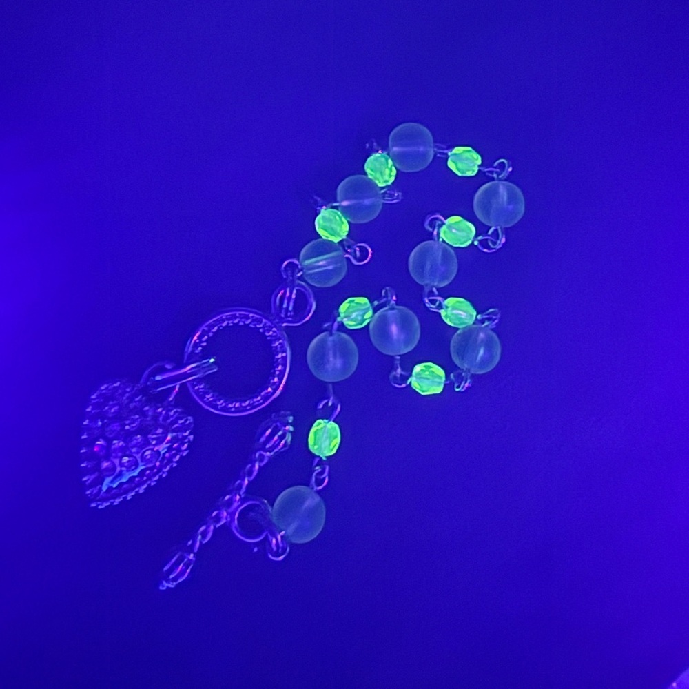 Uranium Vaseline Glass/Czech Bead Pocket Rosary